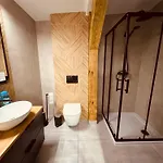 Kobiela Luxury Loft Center *
