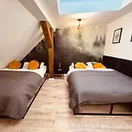 Kobiela Luxury Loft Center *