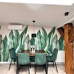 アパート Kobiela Luxury Loft Center