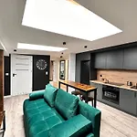 Kobiela Luxury Loft Center * カトヴィツェ