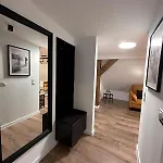 Kobiela Luxury Loft Center アパート *