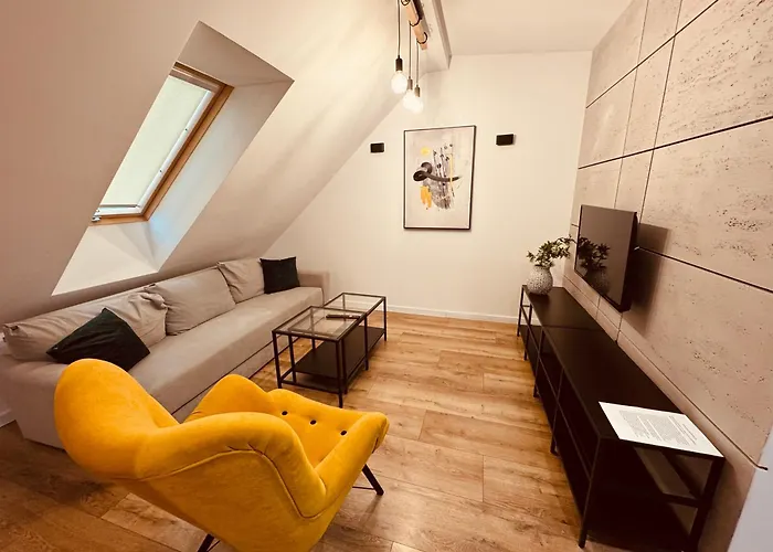 Kobiela Luxury Loft Center