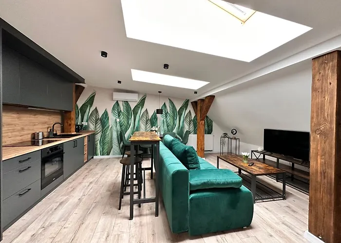 Kobiela Luxury Loft Center דירה קטוביץ